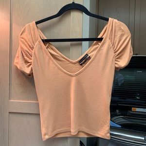 Super cute, V neckline, off the shoulder shirt
